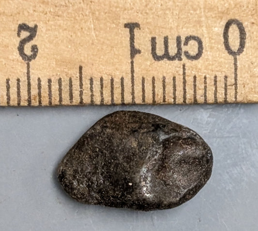 2.3 Gram AGOUDAL Imilchill IIAB Iron Meteorite found im Atlas Mountains